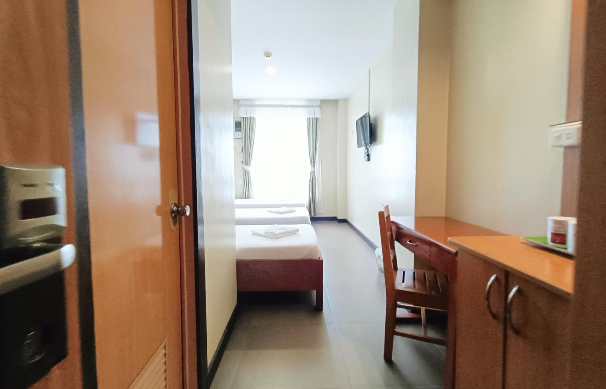 Fuente Oro Business Suites Cebu Powered By Cocotel מראה חיצוני תמונה