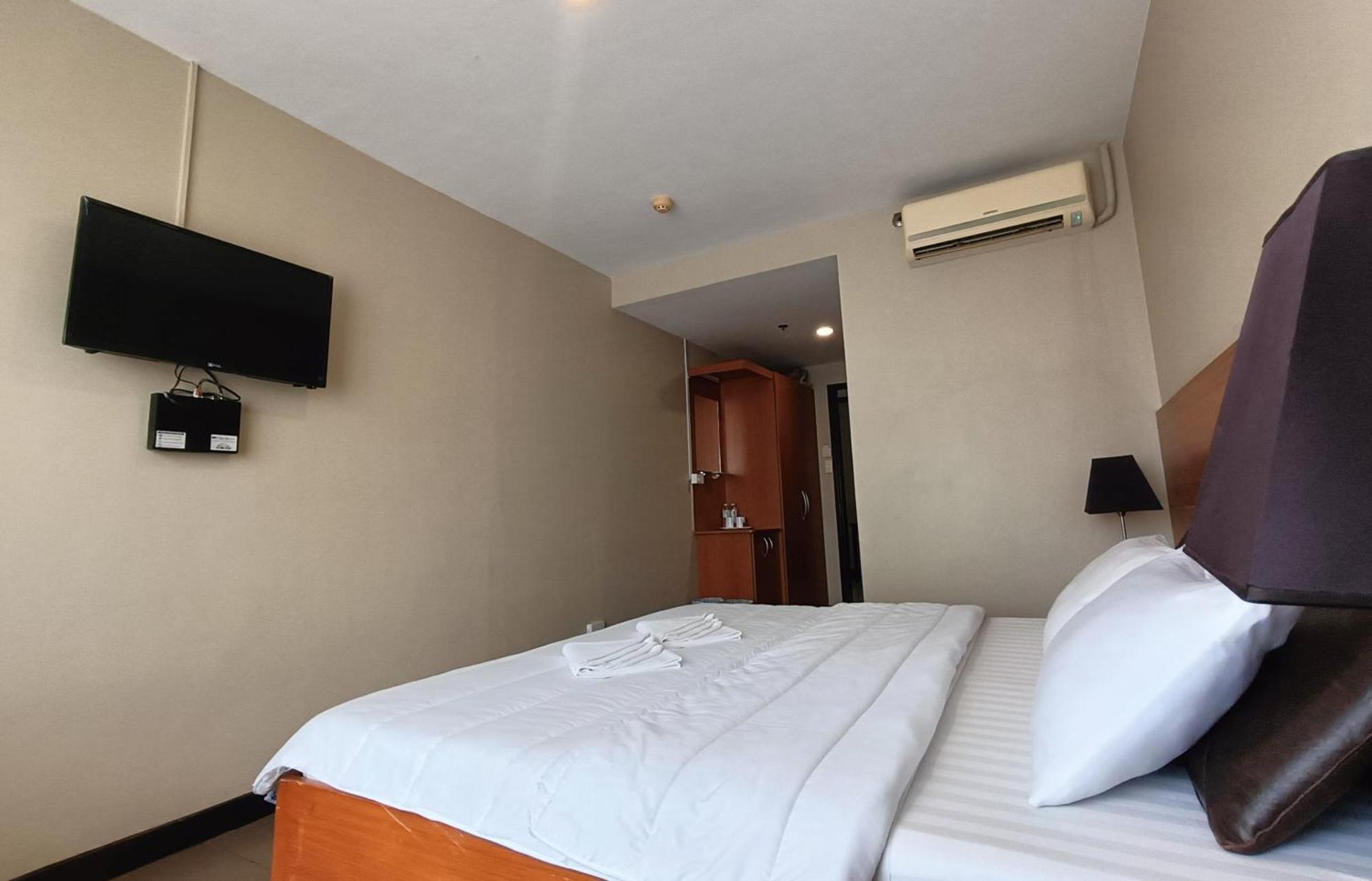 Fuente Oro Business Suites Cebu Powered By Cocotel מראה חיצוני תמונה
